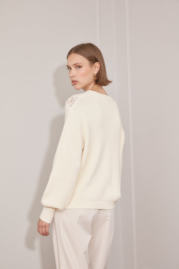 Jovonna Sibilla Jumper in Cream